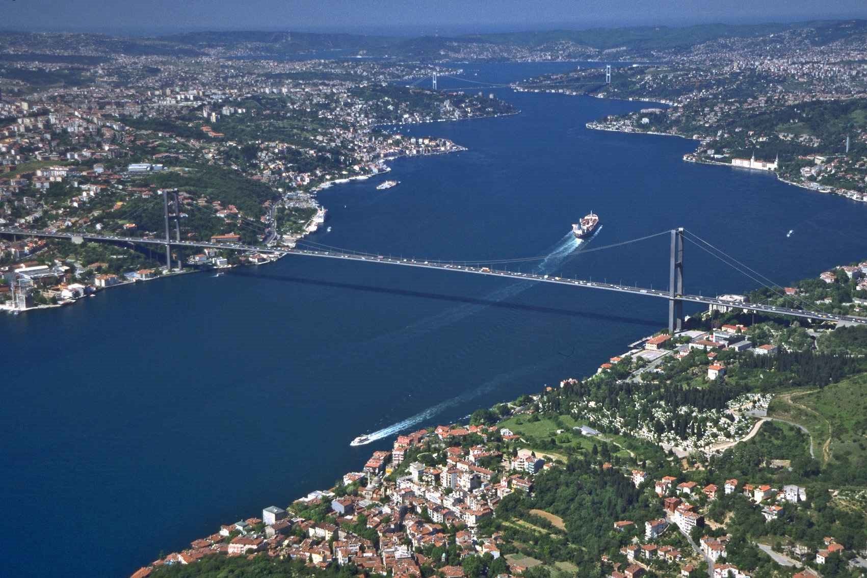 Stunning Views with Bosphorus Cruise